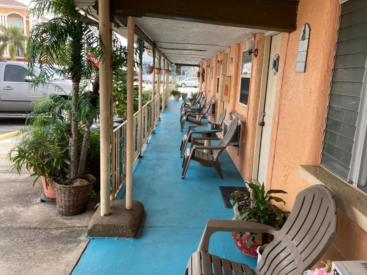 سانت بطرسبرج Michaels Siesta Motel المظهر الخارجي الصورة