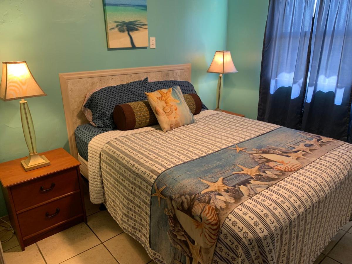 سانت بطرسبرج Michaels Siesta Motel المظهر الخارجي الصورة